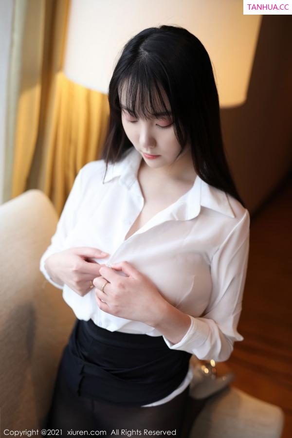 揉揉肉肉  [XiuRen]高清写真图 2021.02.03 No.3076 艾静香第17张图片